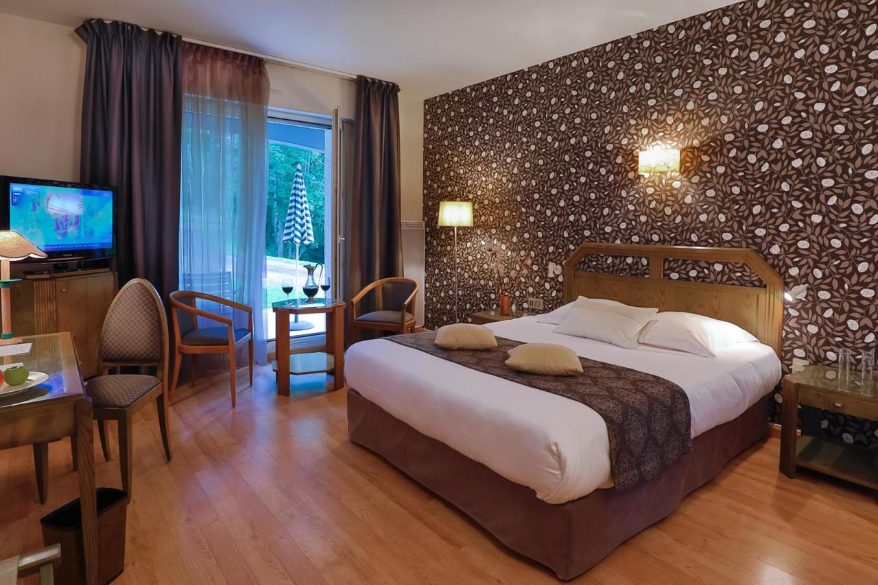 Logis Burnel Et La Cle Des Champs Hotel Rouvres-en-Xaintois Luaran gambar