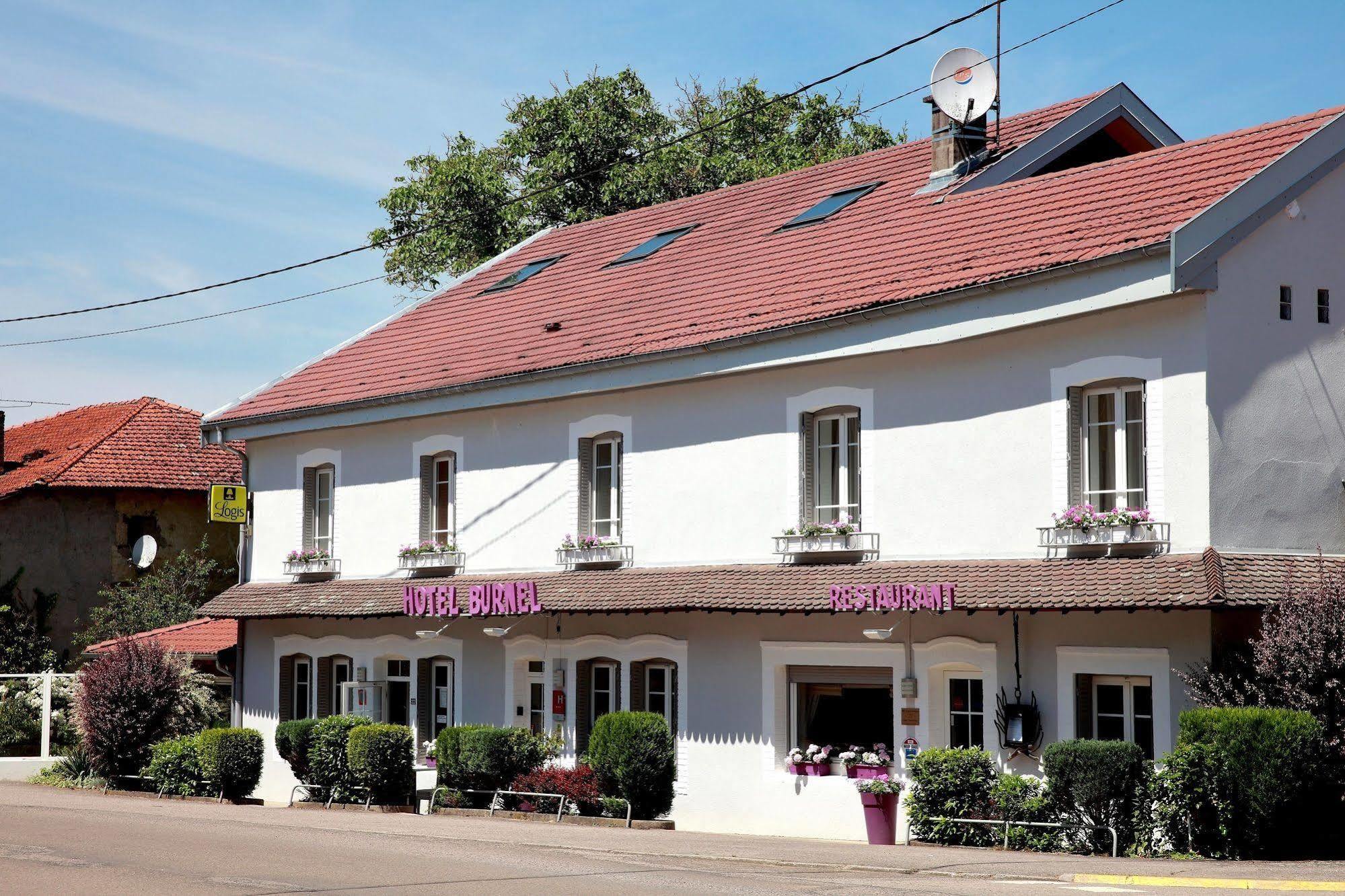 Logis Burnel Et La Cle Des Champs Hotel Rouvres-en-Xaintois Luaran gambar